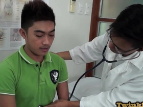 Gay doctors secret practice: hot Asian bottom gets it hard in the medical room