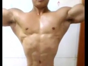 Asian Oilig Himself