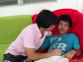 Asian amateur bareback fucking before cumming